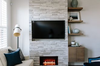 prime fire planika w zabudowie z kamienia