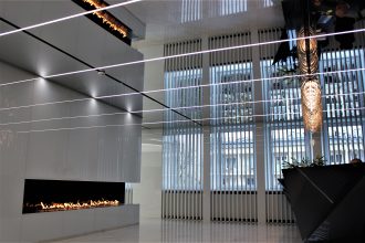 kominek automatyczny FLA3 Planika Lobby Warszawa