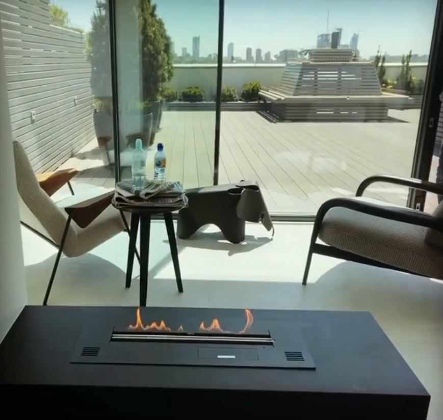 kominek w salonie planika prime fire